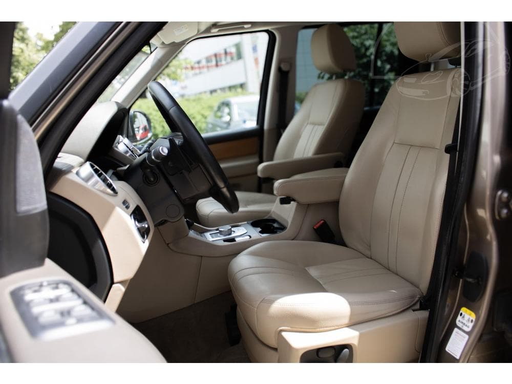 2015 Land Rover DISCOVERY - 12