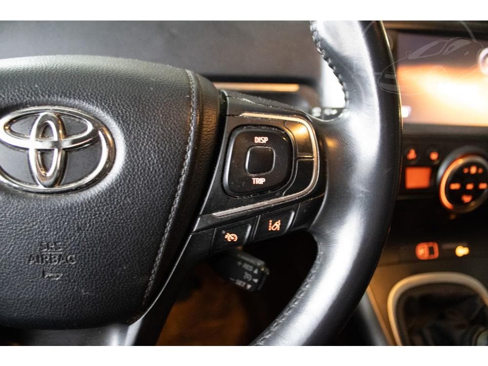 2016 Toyota Verso - 13