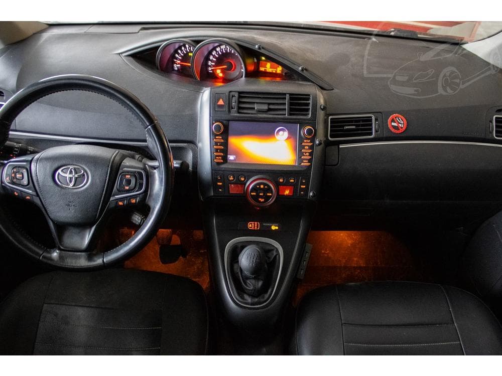 2016 Toyota Verso - 17