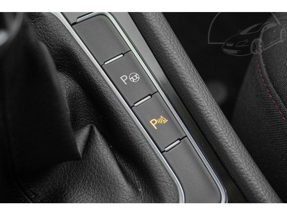 2017 Volkswagen GOLF - 19