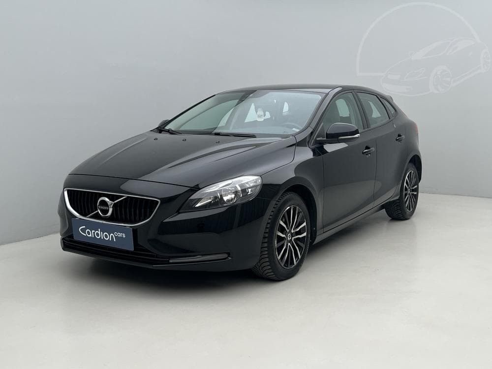 2017 Volvo V40