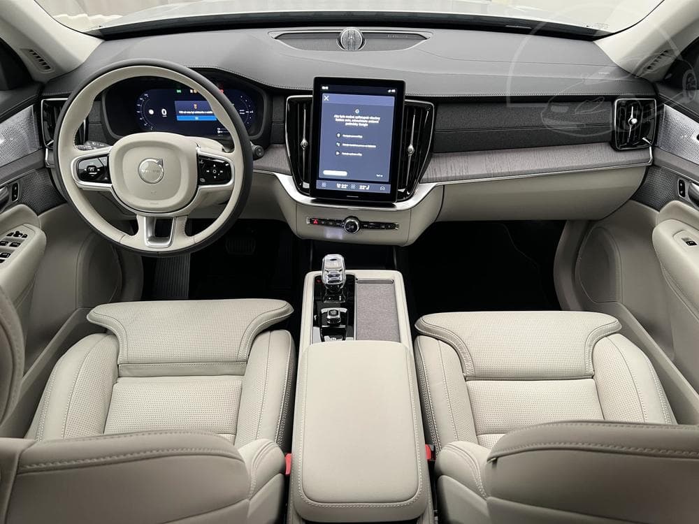 2026 Volvo XC90 - 4