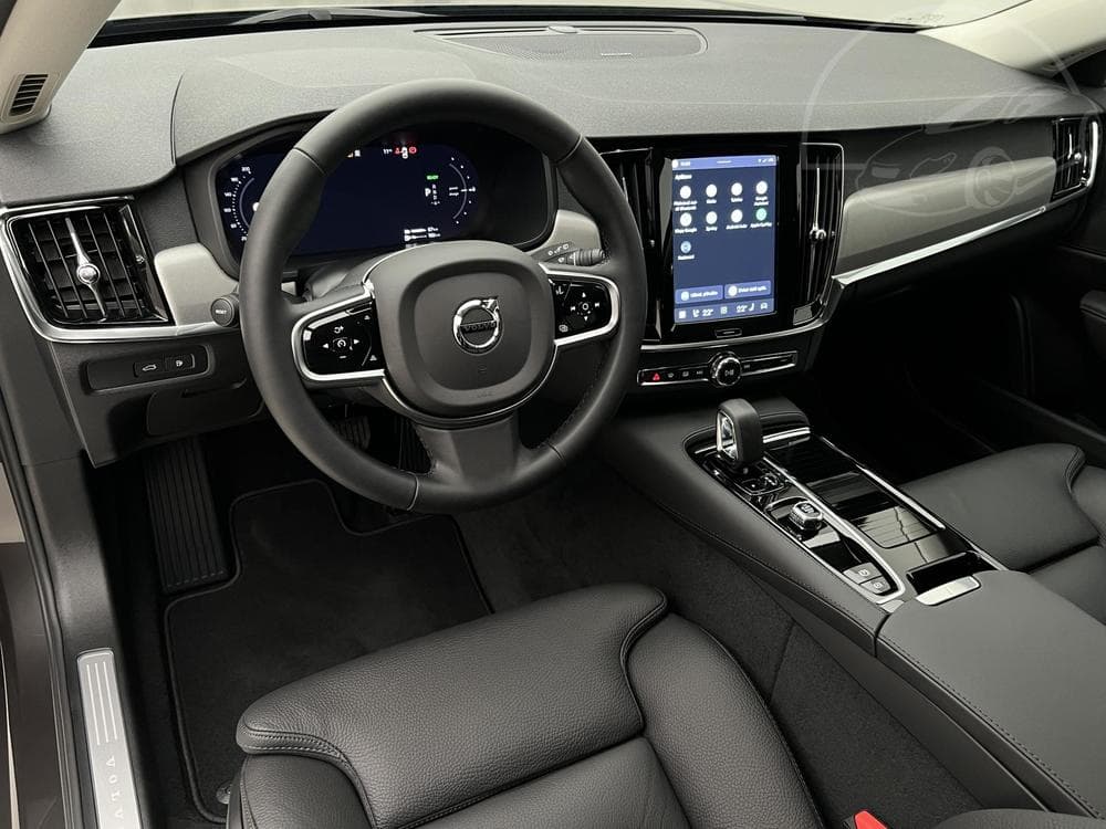 2025 Volvo V90 - 7