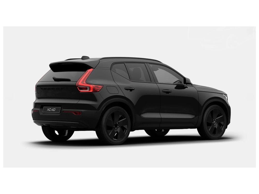 2026 Volvo XC40 - 9