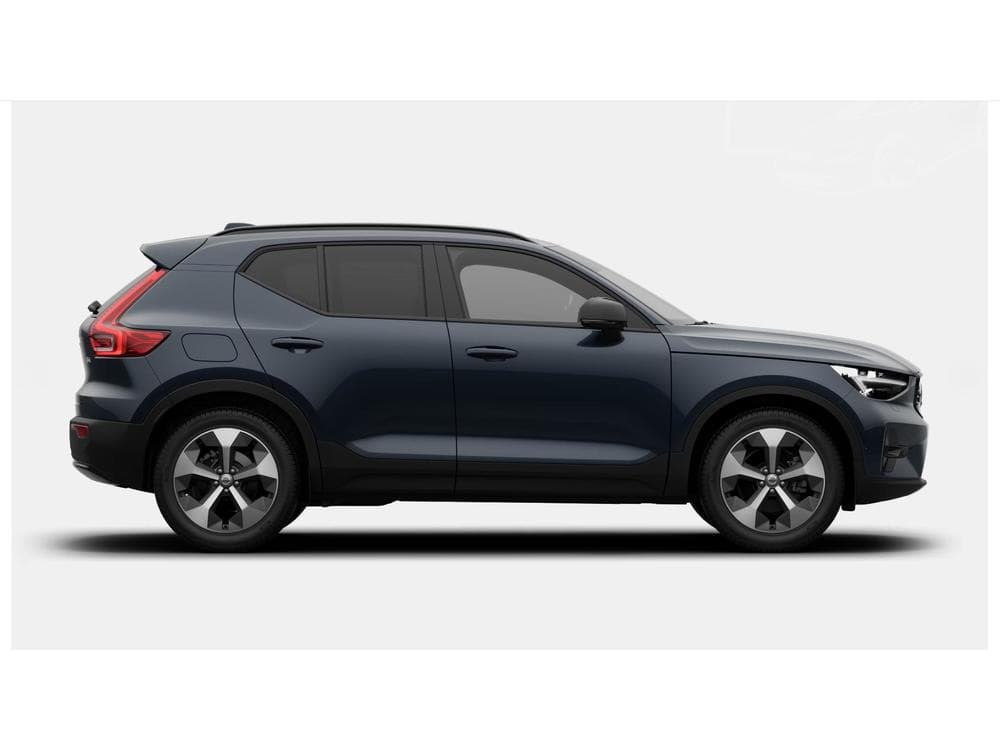 2026 Volvo XC40 - 11