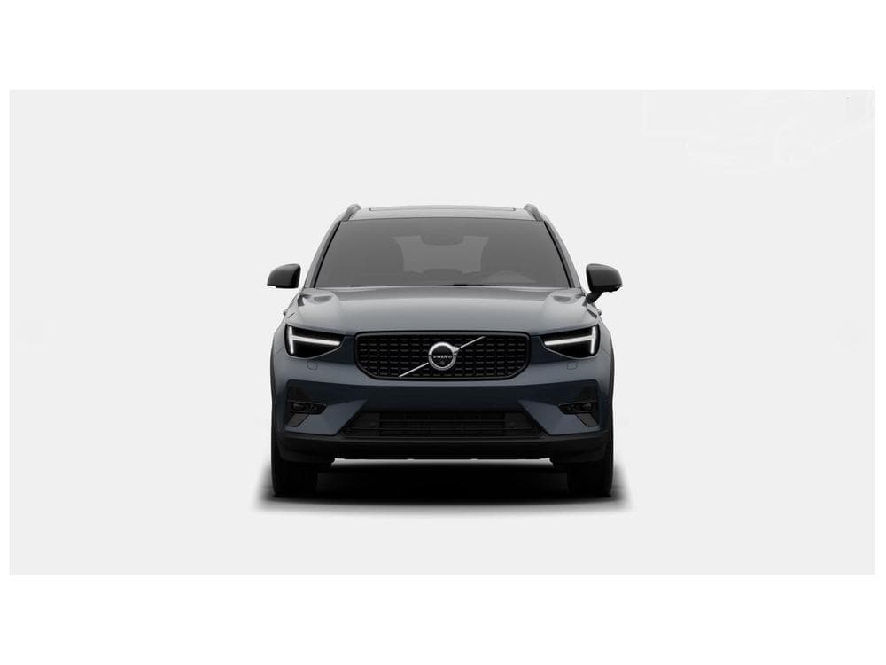 2026 Volvo XC40 - 15