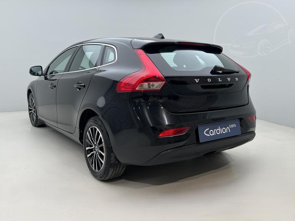 2016 Volvo V40 - 10
