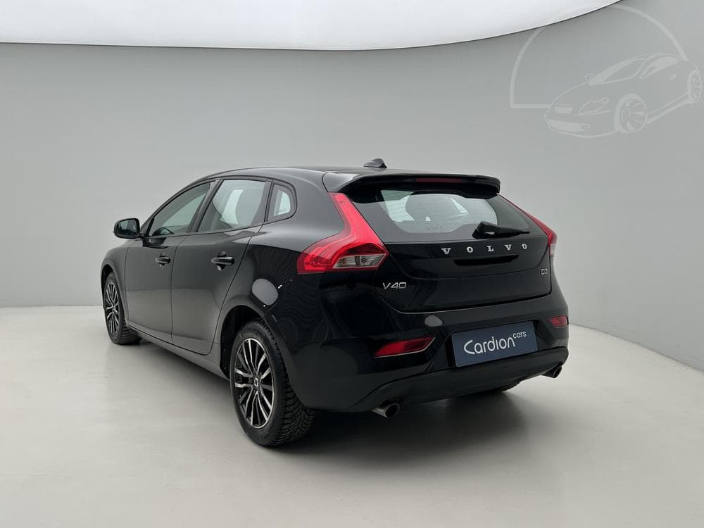 2017 Volvo V40 - 10