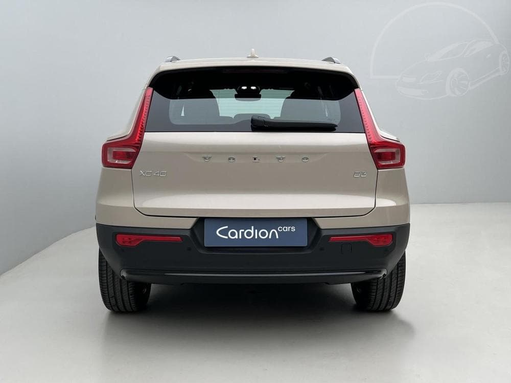 2025 Volvo Xc40 - 19