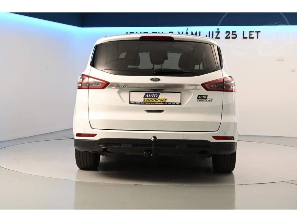 2019 Ford S-MAX - 13