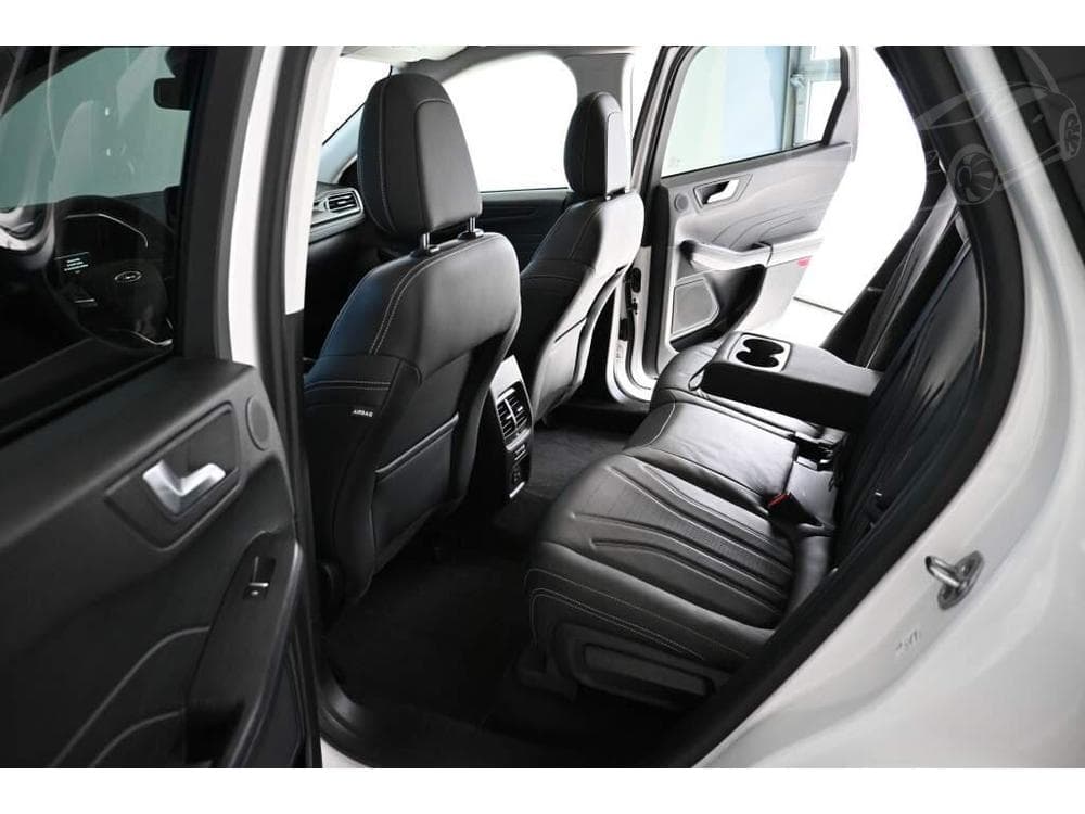 2021 Ford KUGA - 17