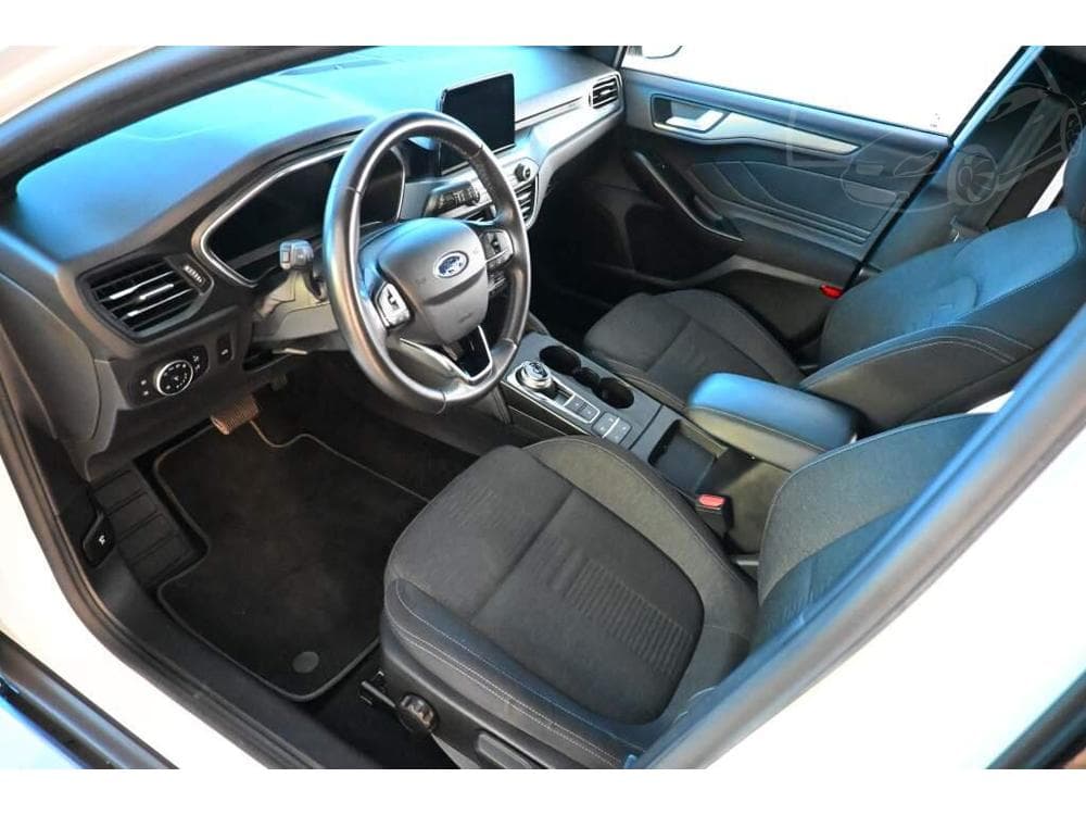 2021 Ford FOCUS - 11