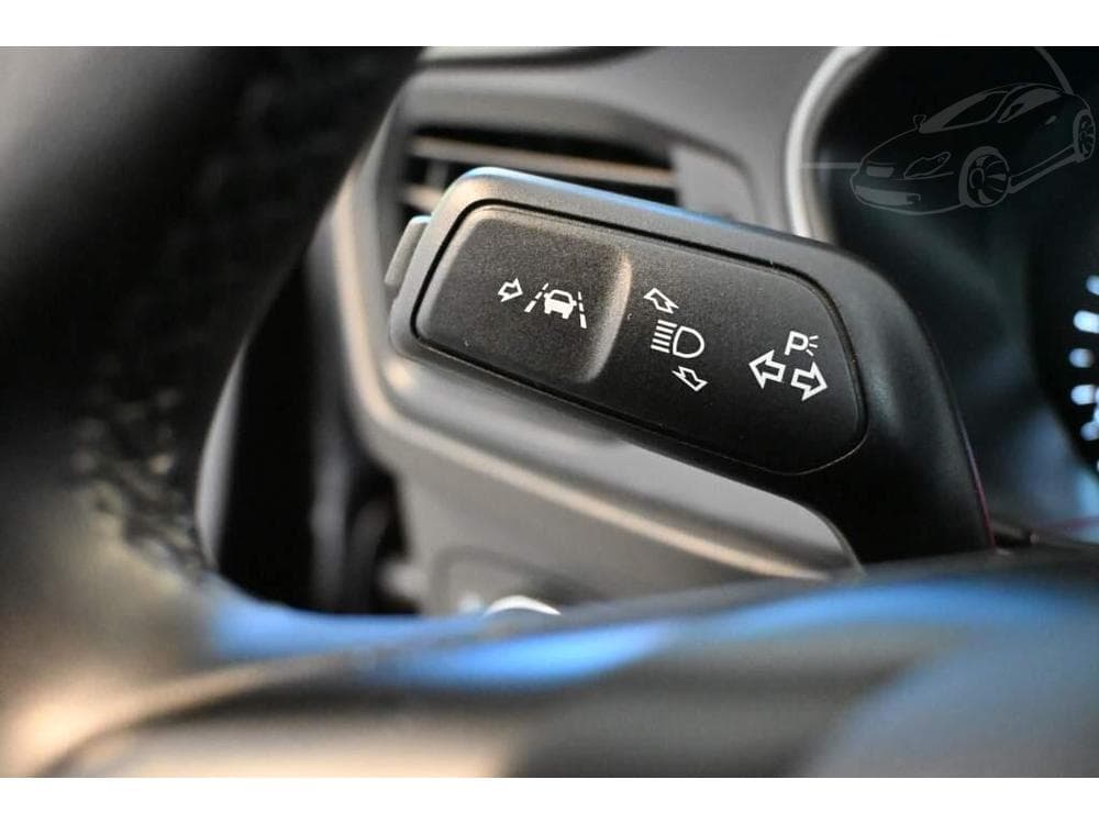 2022 Ford Focus - 25