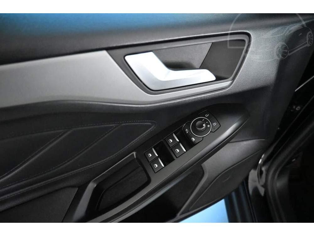 2022 Ford Focus - 27