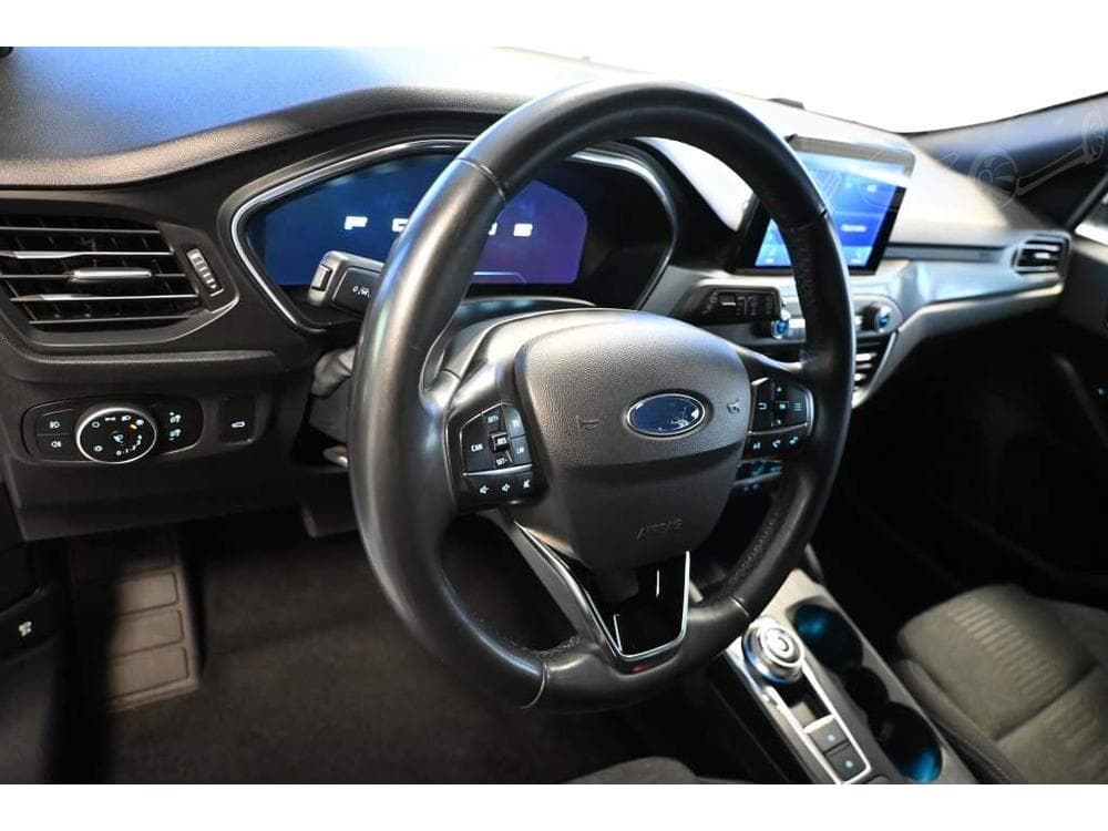 2021 Ford FOCUS - 14