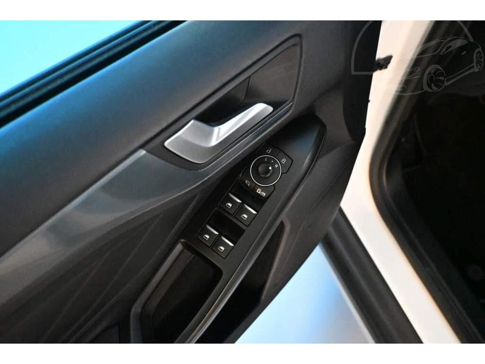 2021 Ford FOCUS - 16