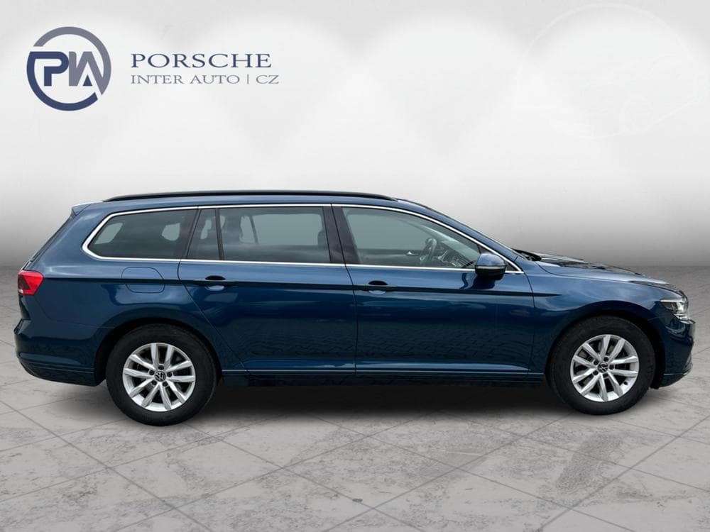 2023 Volkswagen PASSAT - 13