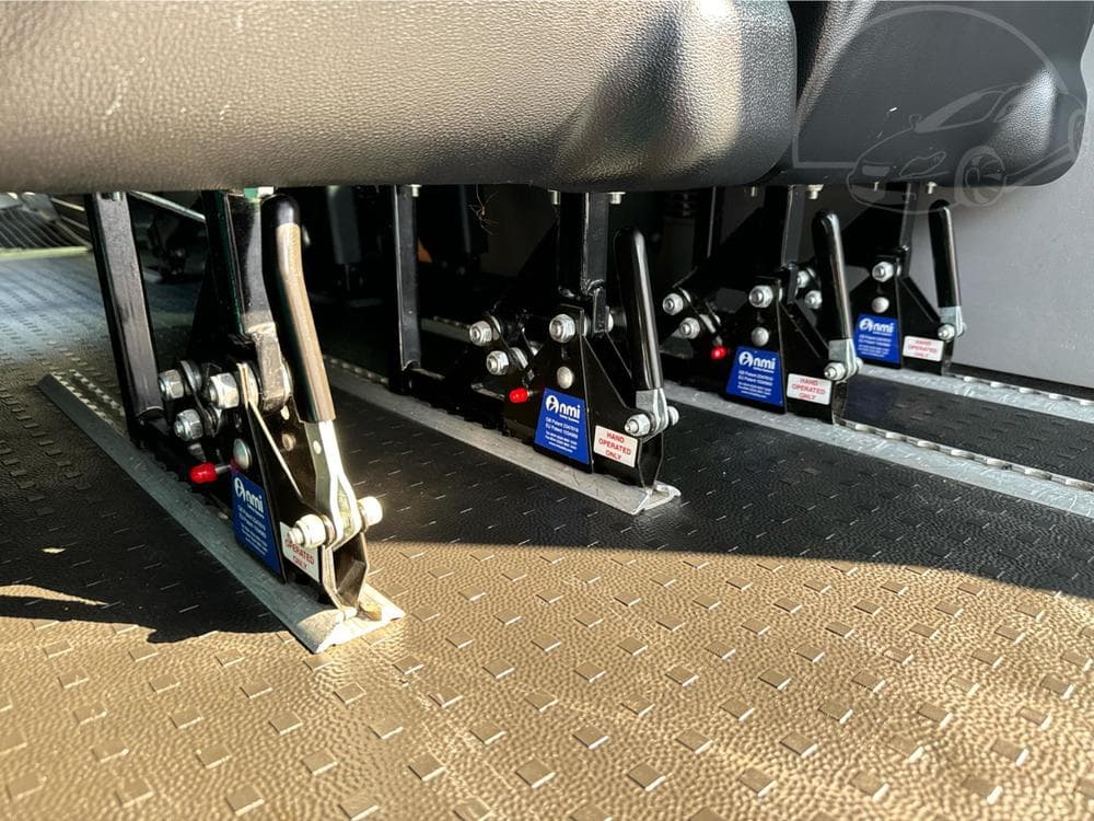 2012 Volkswagen Transporter - 20