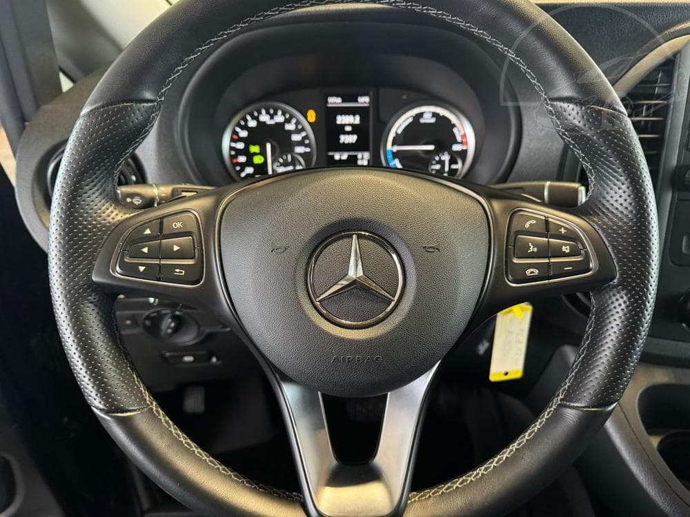 2025 Mercedes-Benz VITO - 37