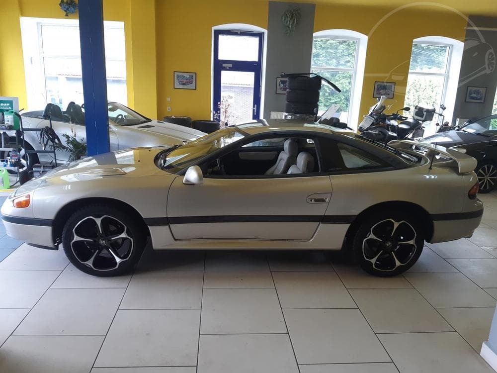 1991 Dodge Stealth - 4