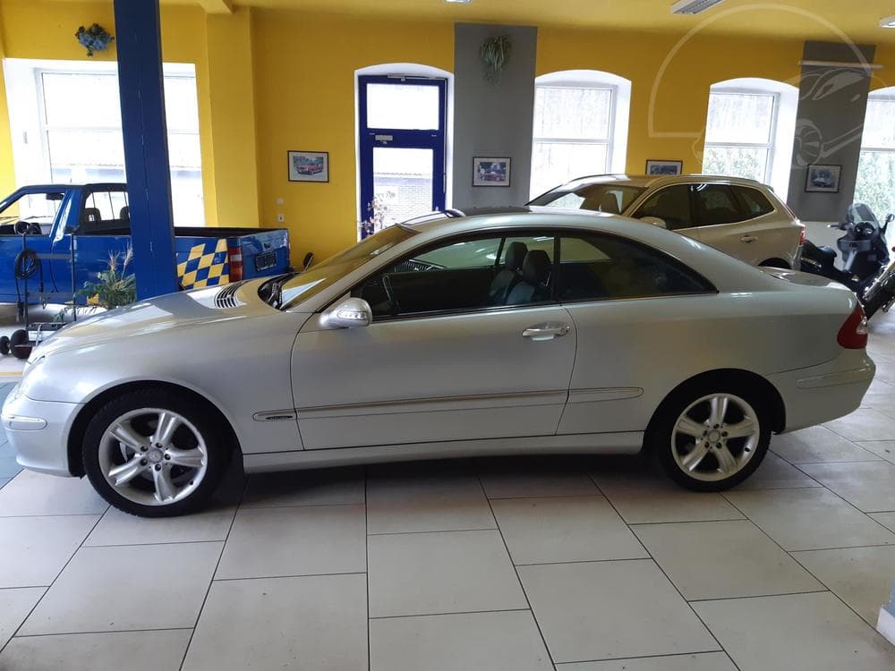 2004 Mercedes-Benz CLK - 4