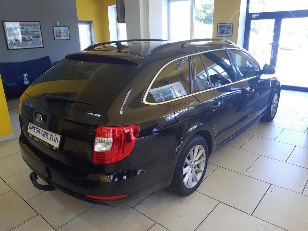 2014 Škoda SUPERB - 11