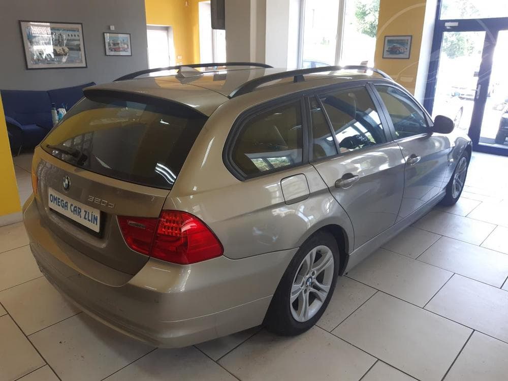 2009 BMW 3-SERIES - 6