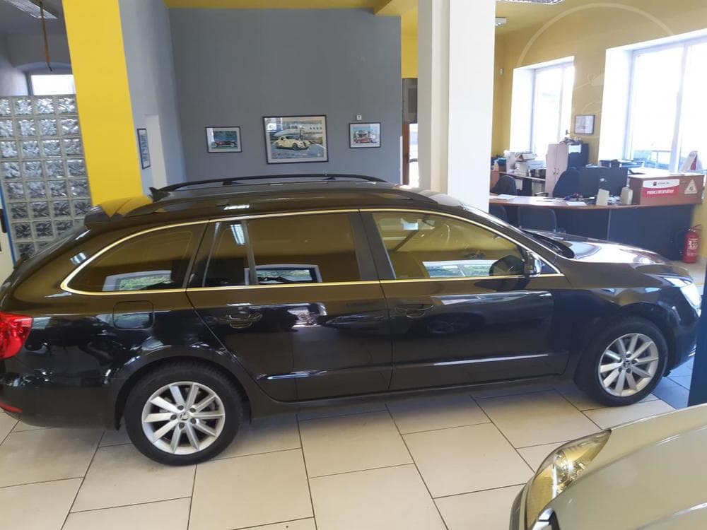 2014 Škoda SUPERB - 13