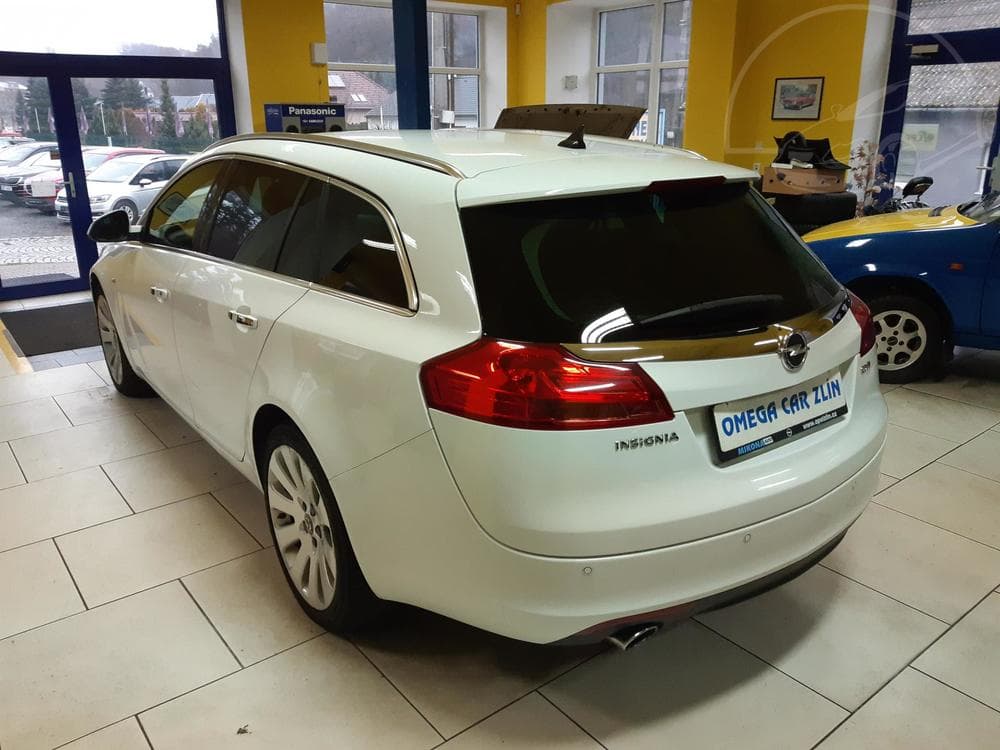 2010 Opel INSIGNIA - 7