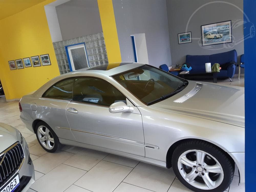 2004 Mercedes-Benz CLK - 7