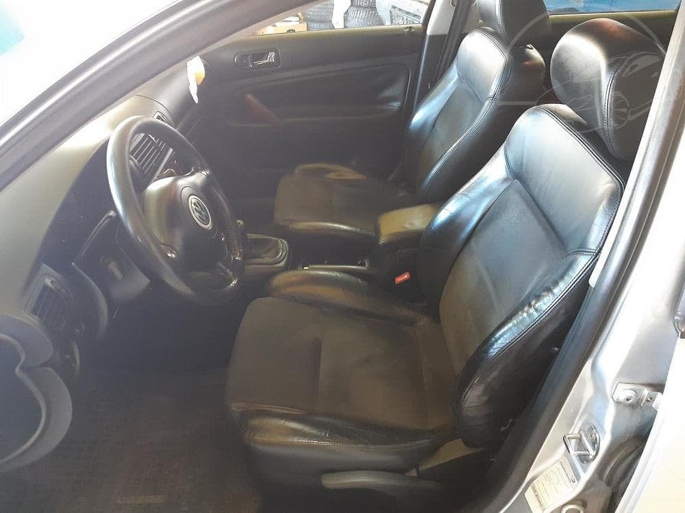 2001 Volkswagen PASSAT - 8