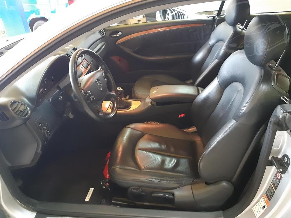 2004 Mercedes-Benz CLK - 8