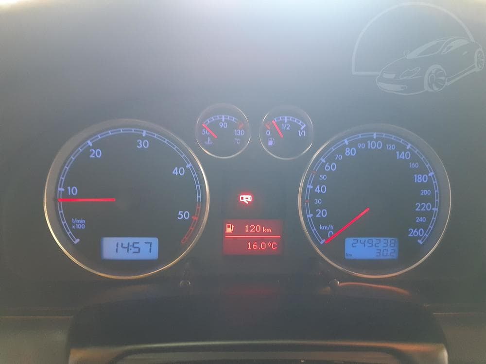 2001 Volkswagen PASSAT - 11