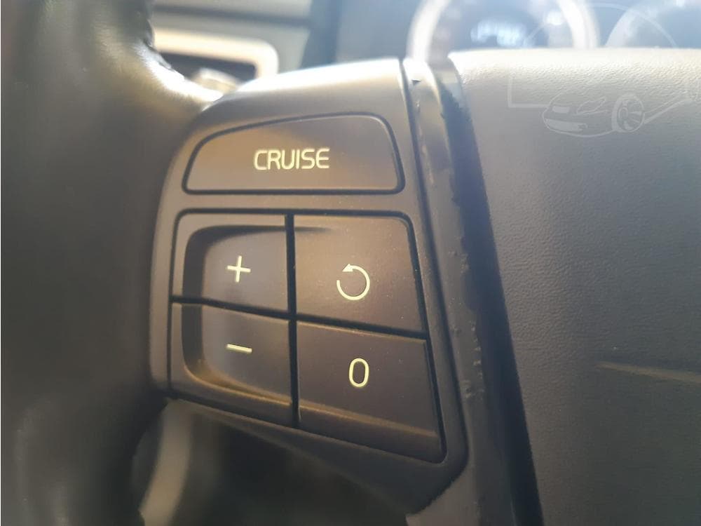 2012 Volvo V70 - 13