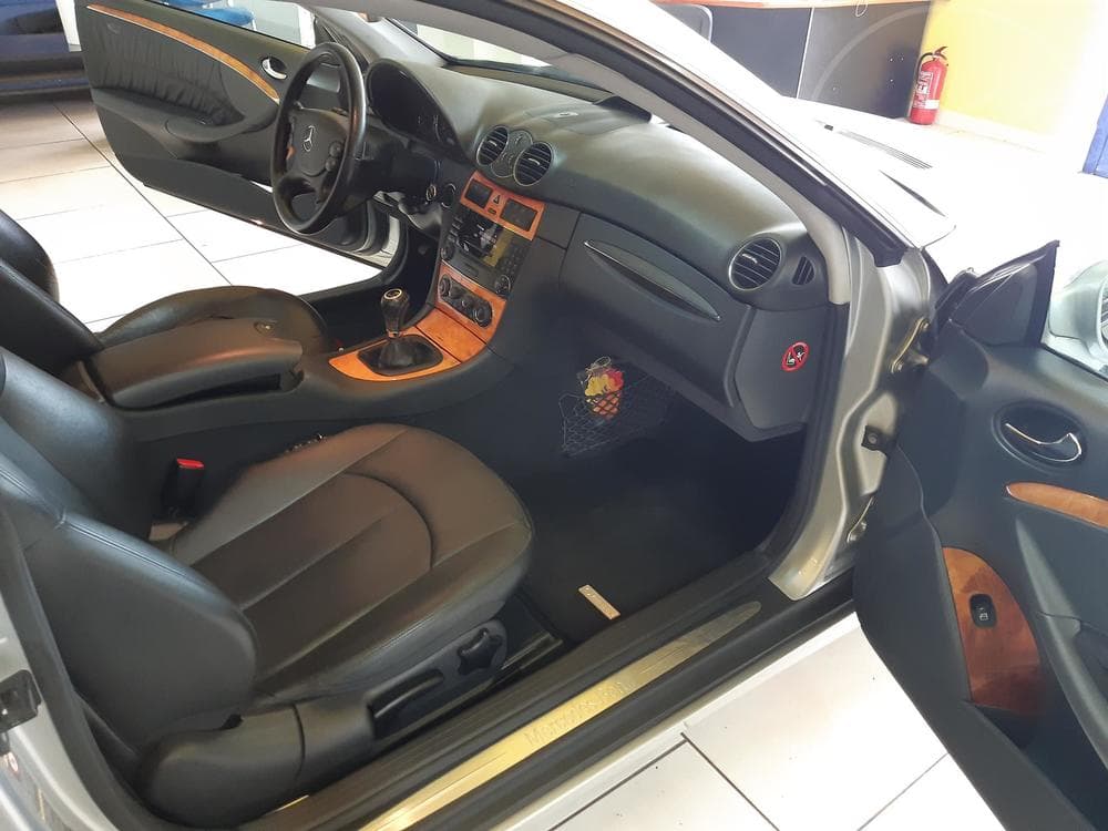 2004 Mercedes-Benz CLK - 14