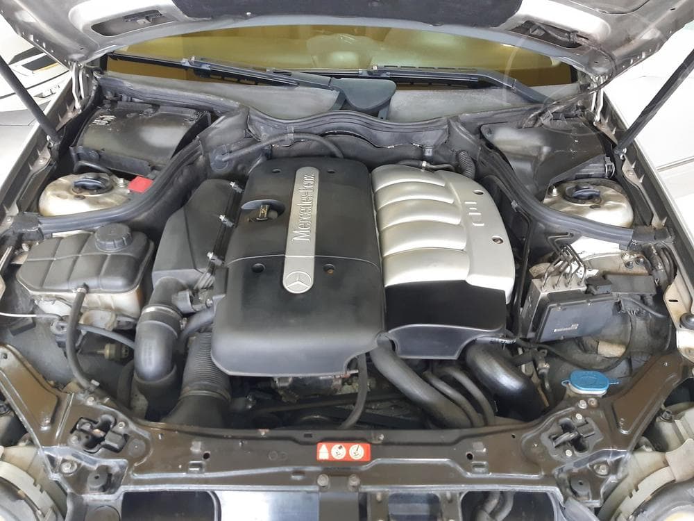 2004 Mercedes-Benz CLK - 16