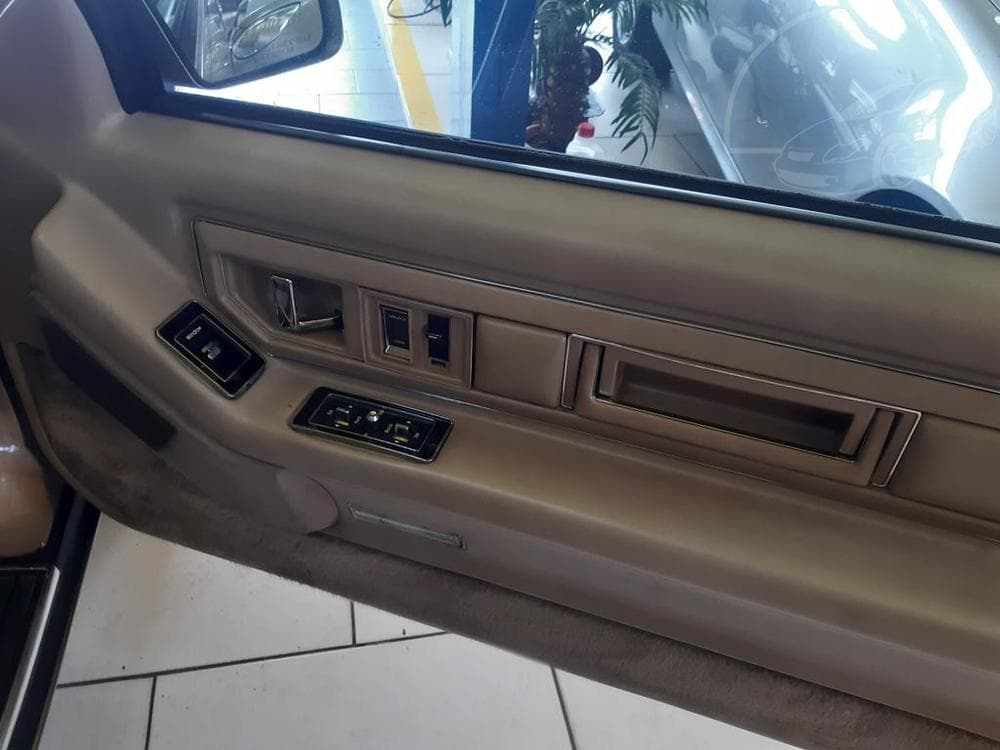 1988 Cadillac ELDORADO - 17