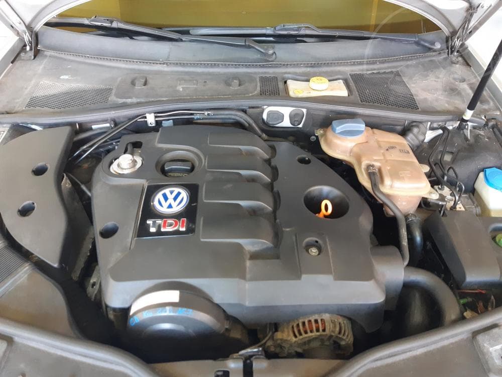 2001 Volkswagen PASSAT - 17