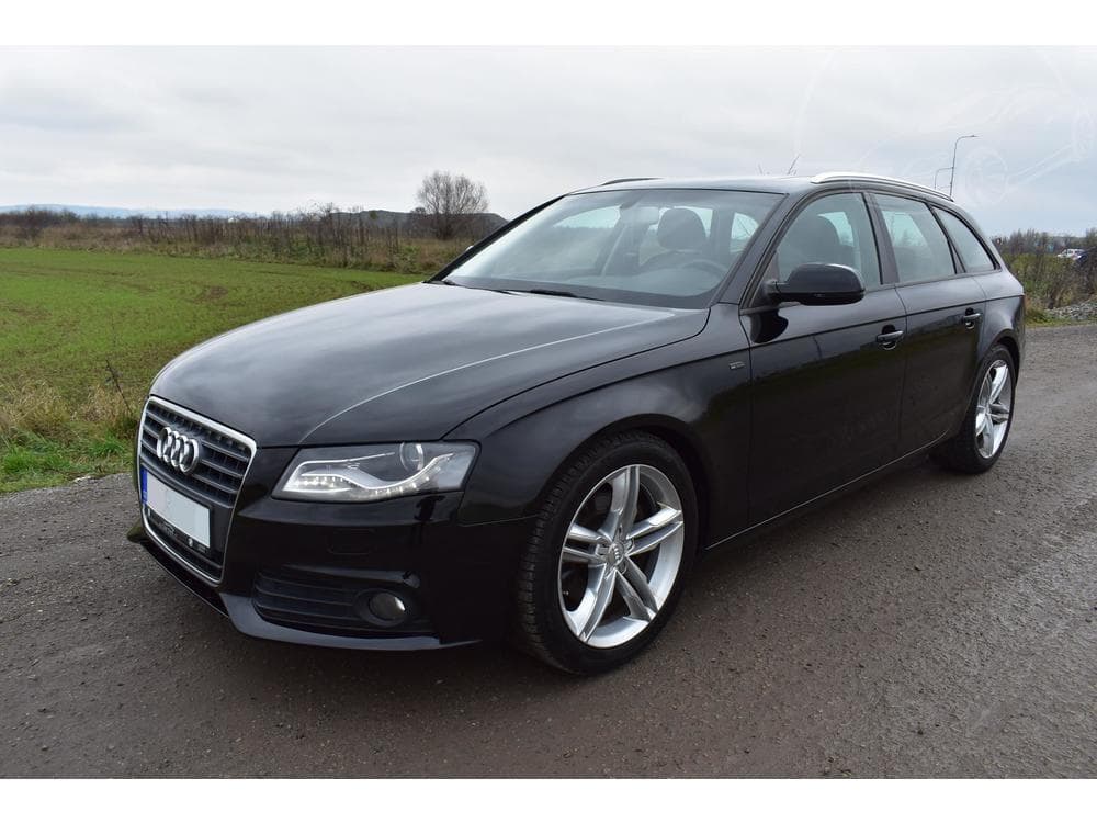 Audi A4 2,0 TDI S-LINE,NAVI,SERVISKA