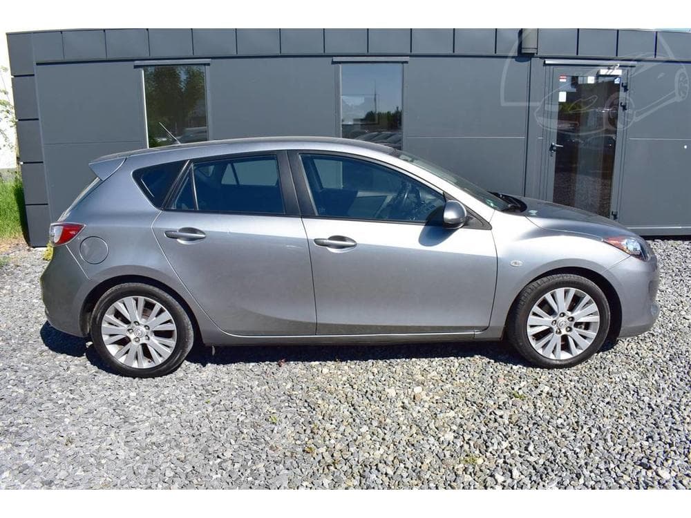 2012 Mazda 3 - 11