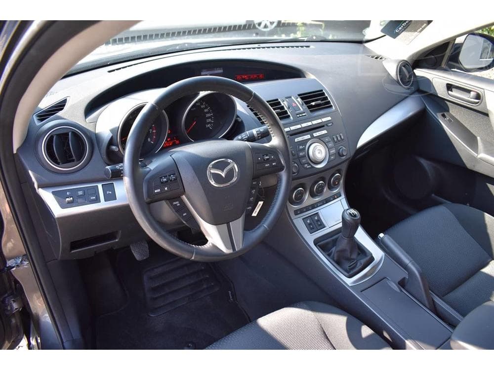 2009 Mazda 3 - 8