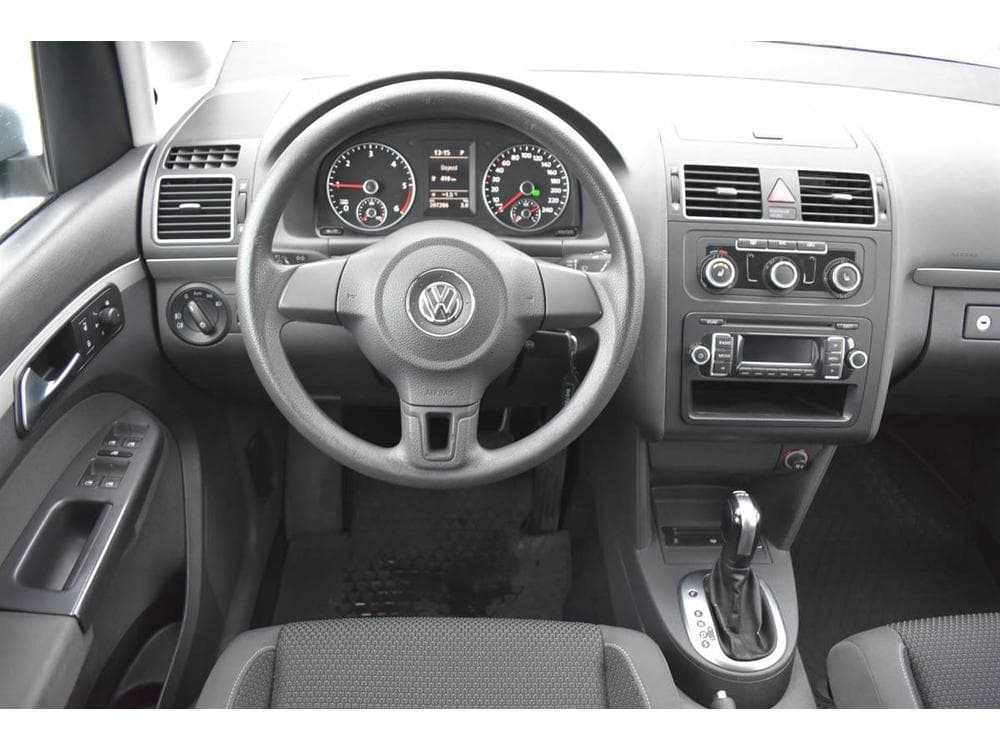 2014 Volkswagen Touran - 9