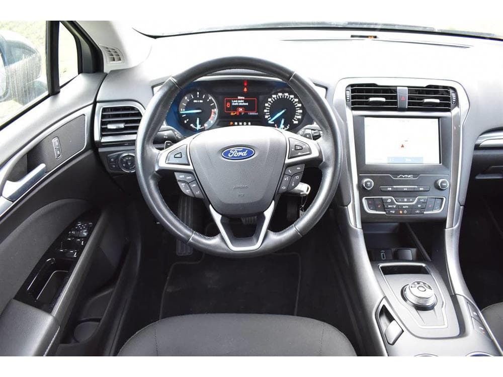 2019 Ford Mondeo - 10