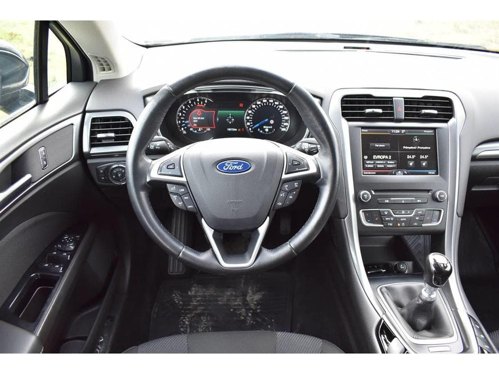 2015 Ford Mondeo - 10