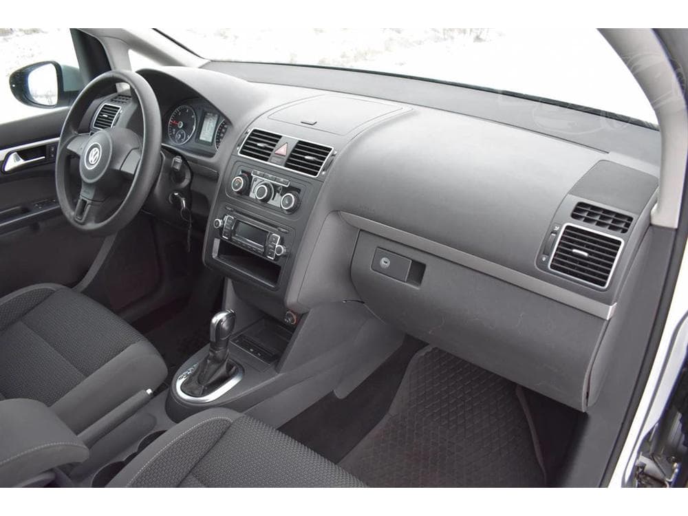 2014 Volkswagen Touran - 12