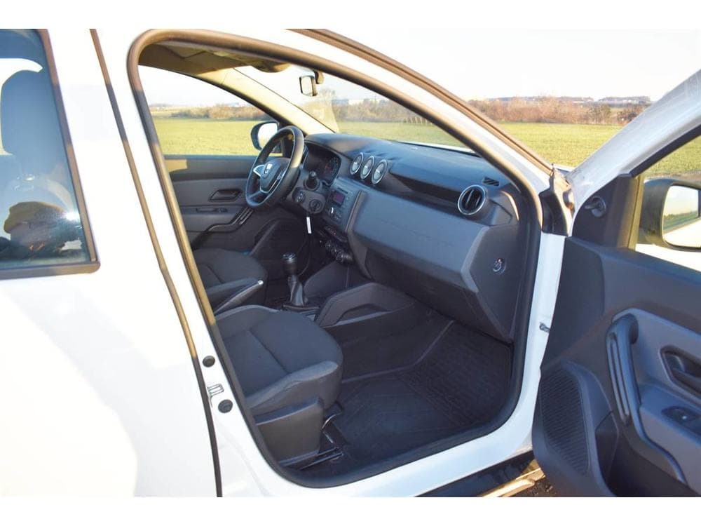 2019 Dacia Duster - 13