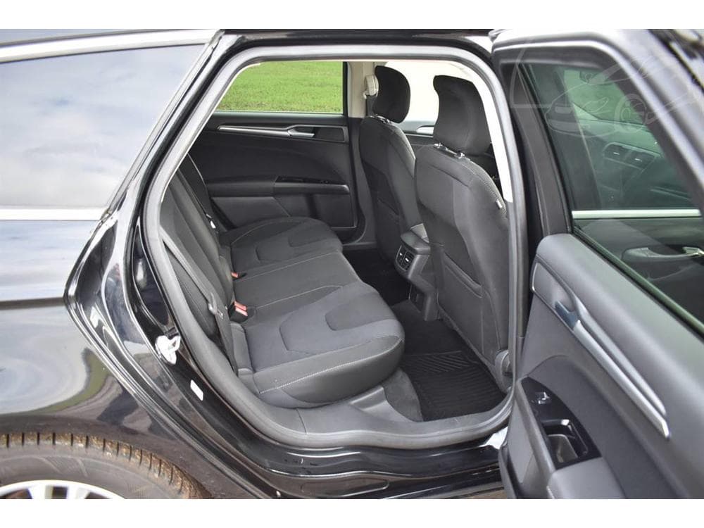 2015 Ford Mondeo - 15