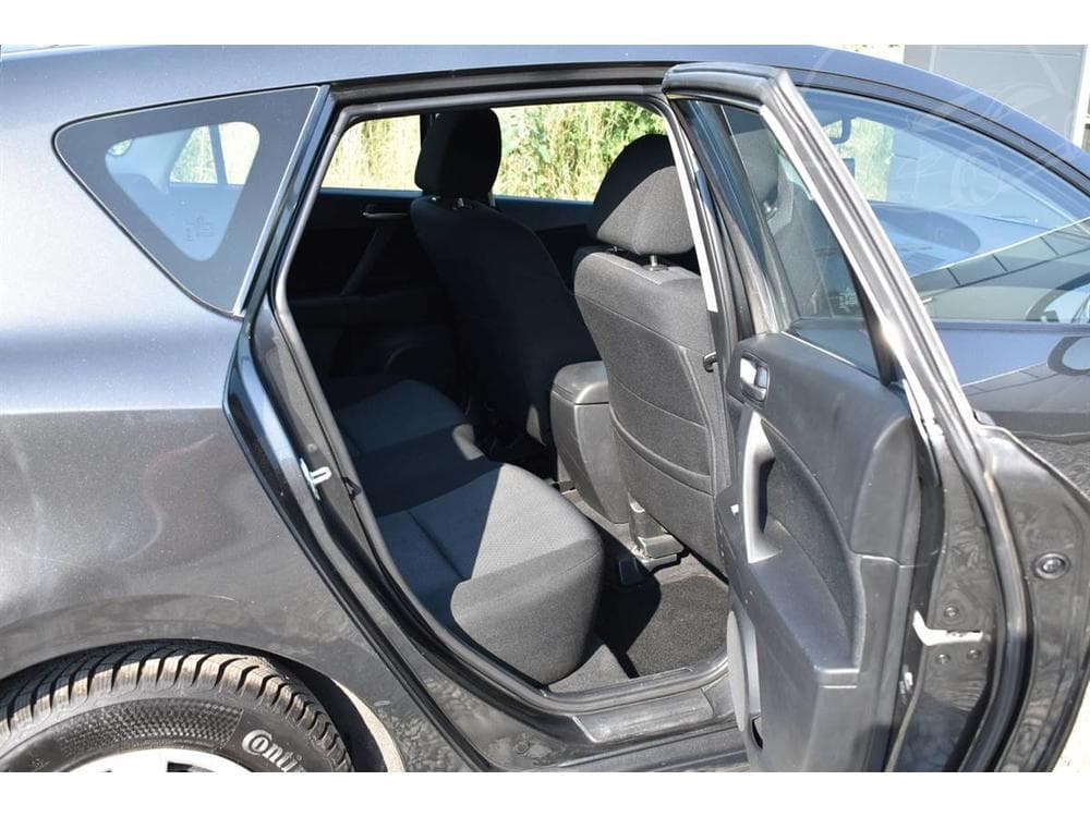 2009 Mazda 3 - 15