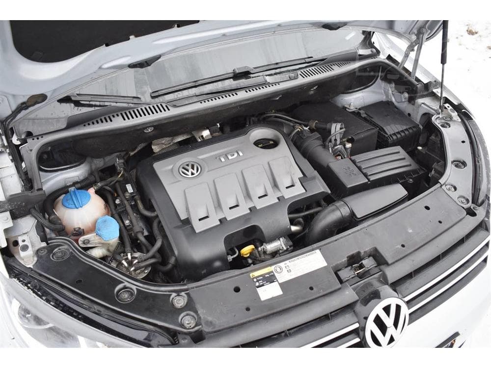 2014 Volkswagen Touran - 17