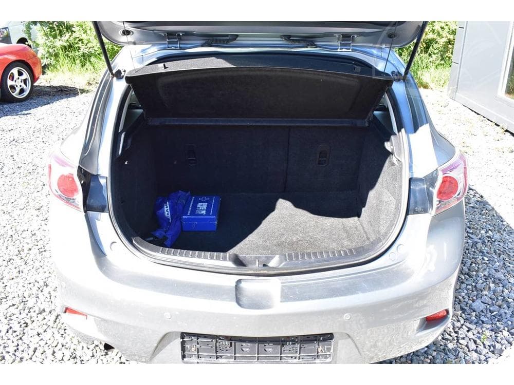 2012 Mazda 3 - 33